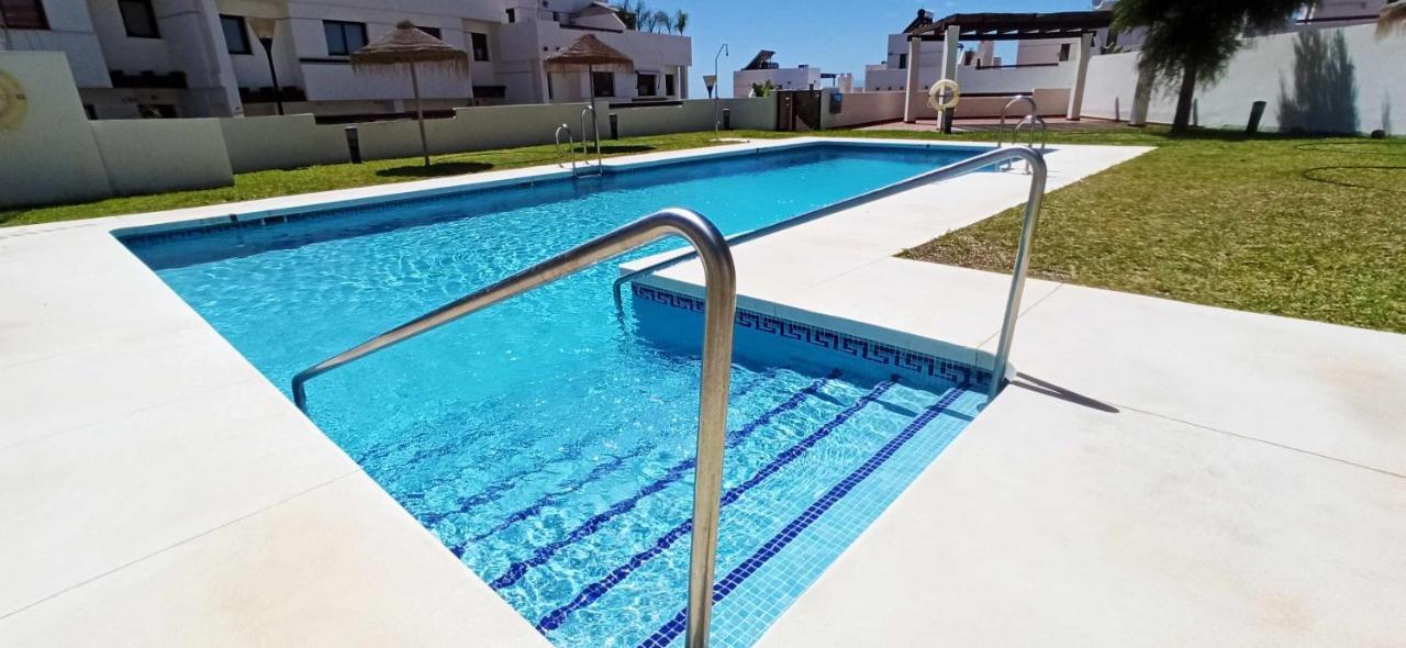 Chalet Con Piscina Y Bbq En La Playa Chalet Malaga