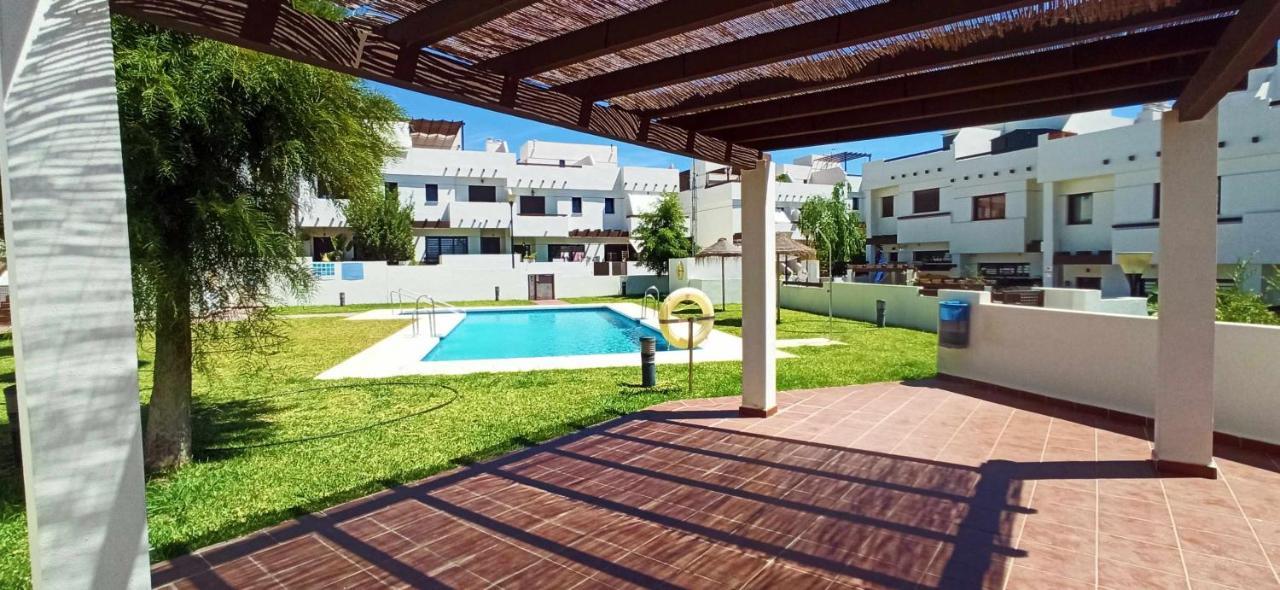 Chalet Con Piscina Y Bbq En La Playa Chalet Malaga